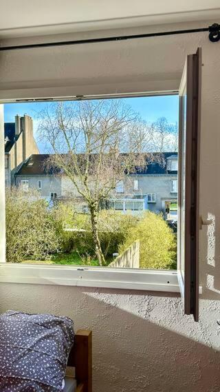 Le Bord De La Loire - Chambre Avec Salle De Bains Commune Нант Экстерьер фото
