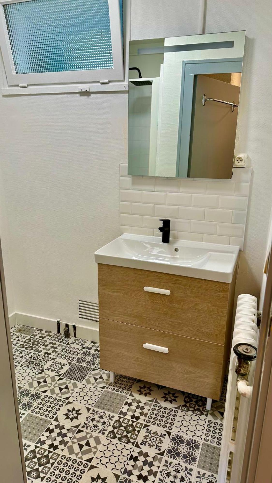 Le Bord De La Loire - Chambre Avec Salle De Bains Commune Нант Экстерьер фото