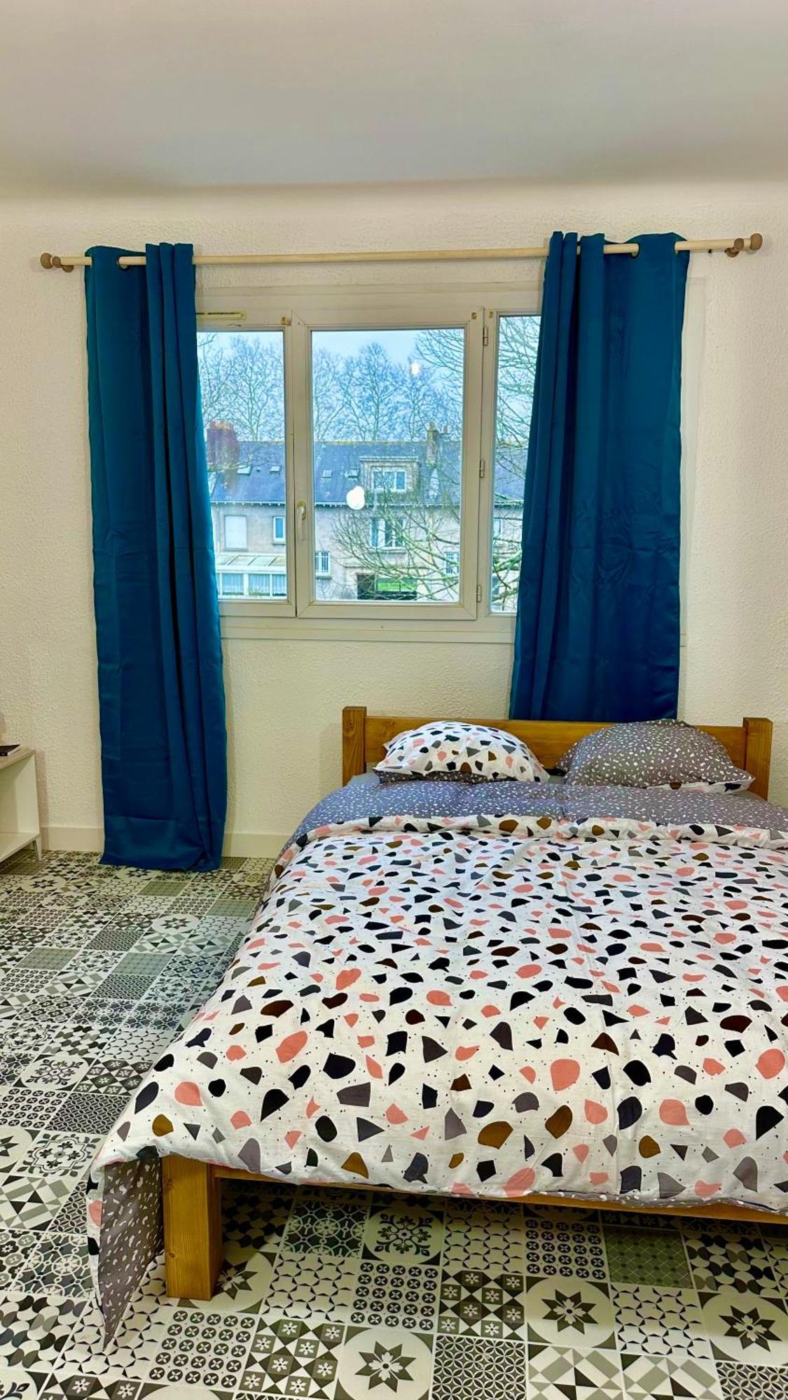 Le Bord De La Loire - Chambre Avec Salle De Bains Commune Нант Экстерьер фото
